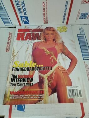 SABLE WWF RAW MAGAZINE NOVEMBER 1998 w/ JACQUELINE CENTERFOLD POSTER ~ Cb51